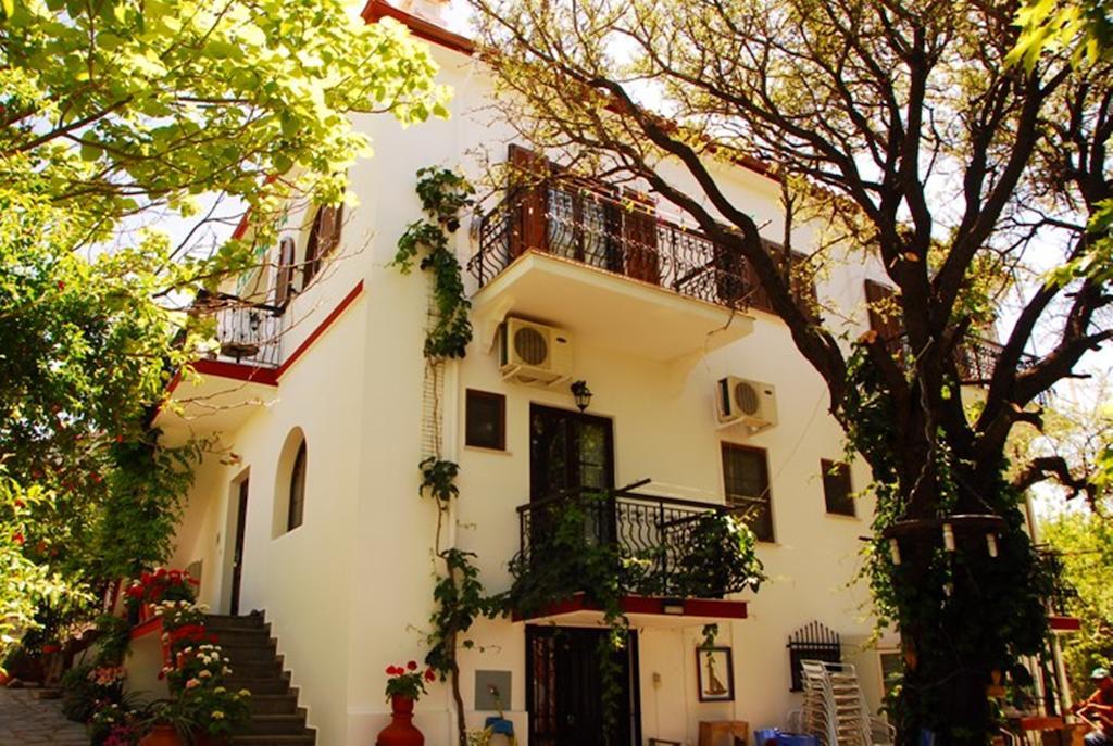Kamariotissa Atzanou Rooms מראה חיצוני תמונה